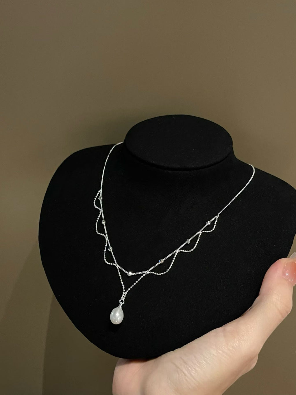 "Pearl Romance" Delicate Lace Choker Necklace
