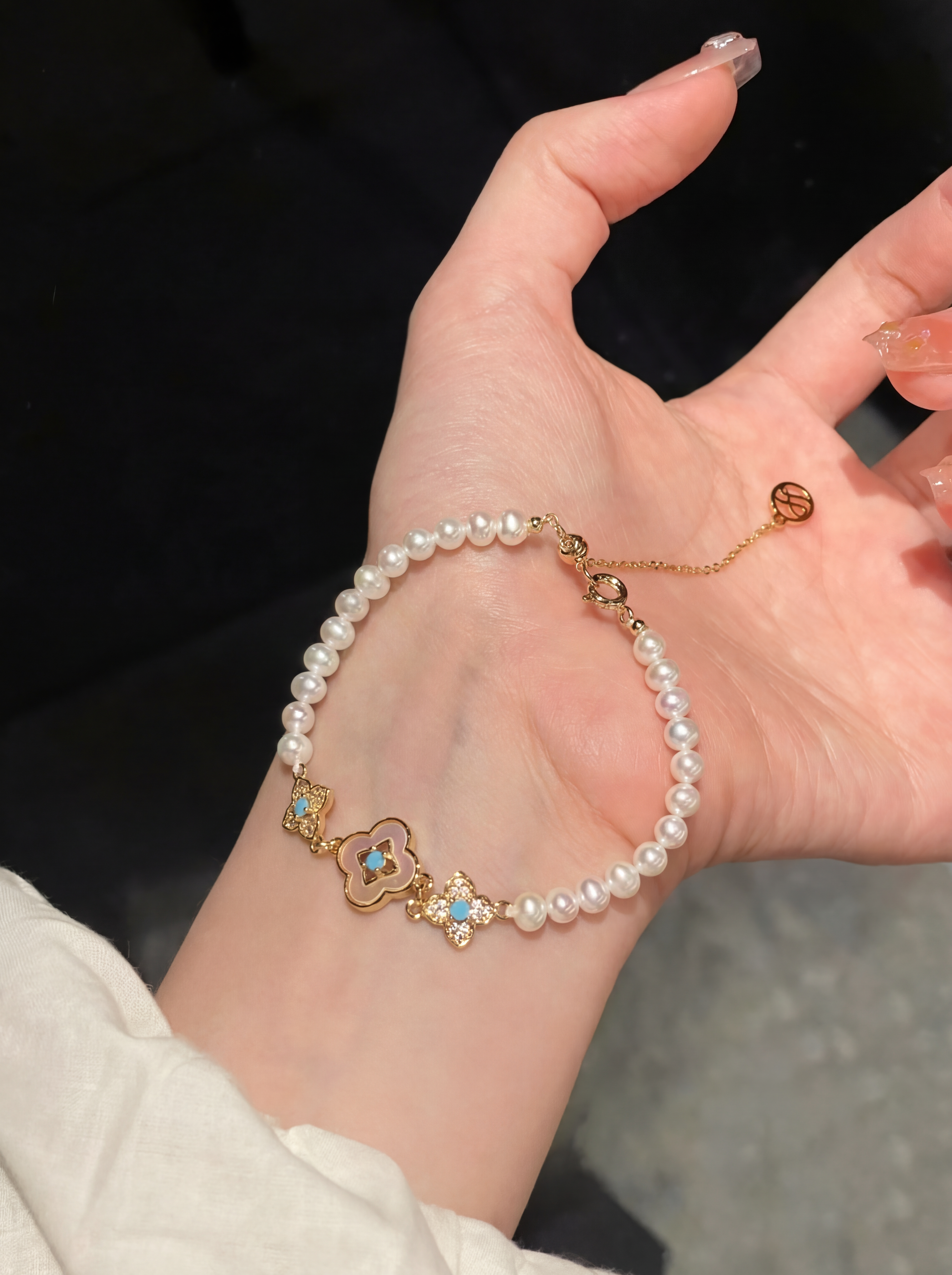 "Vintage Azure Clover" Pearl & Turquoise Bracelet