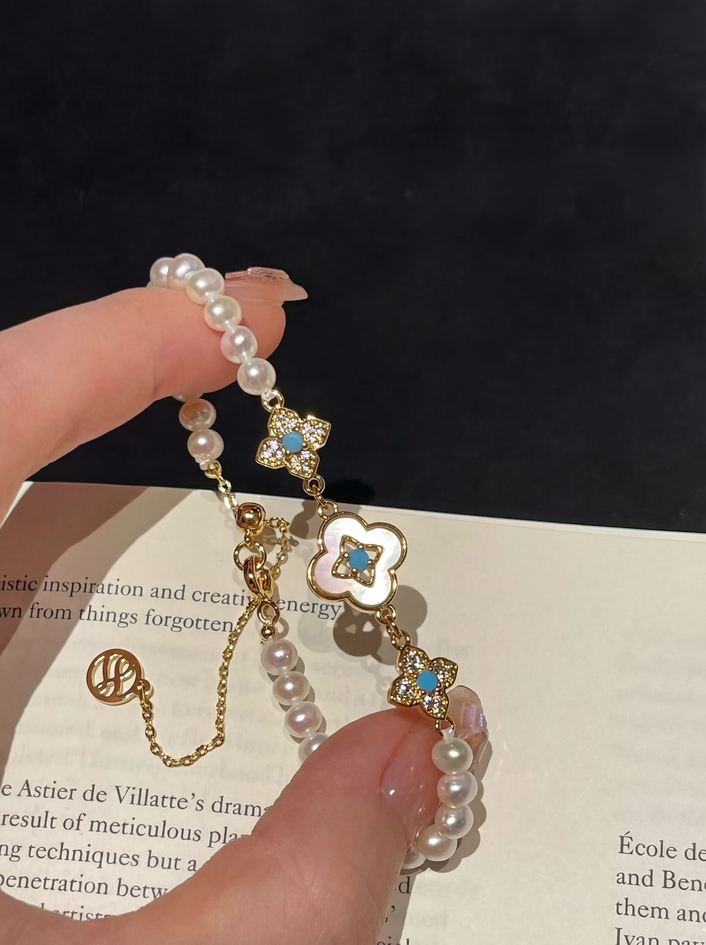 "Vintage Azure Clover" Pearl & Turquoise Bracelet