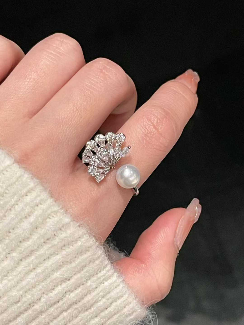 "Crystal Fan" Pearl Statement Open Ring
