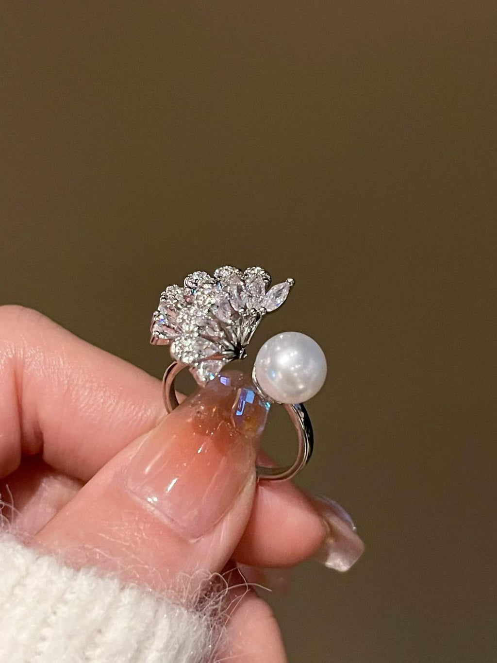 "Crystal Fan" Pearl Statement Open Ring