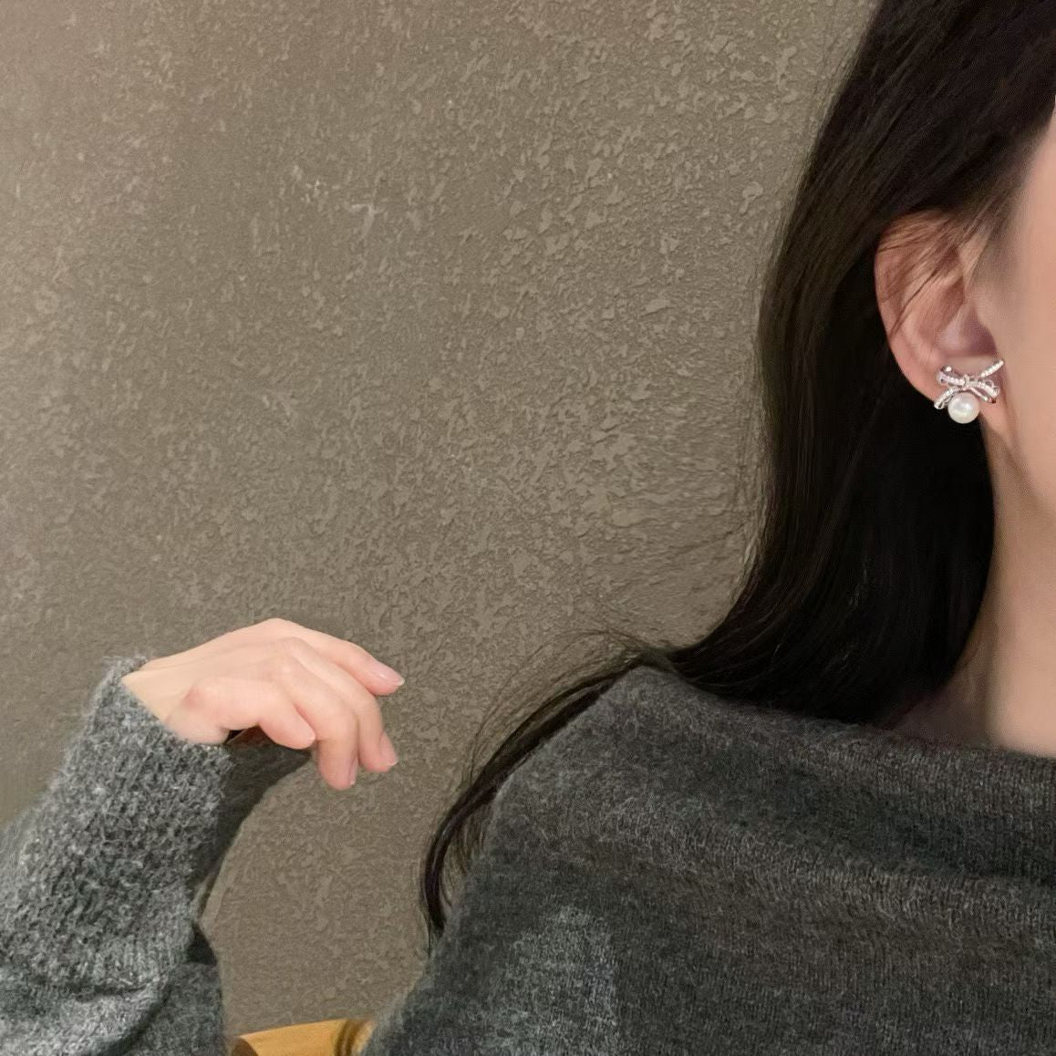 "Crystal Lace Bow" Pearl Drop Earrings